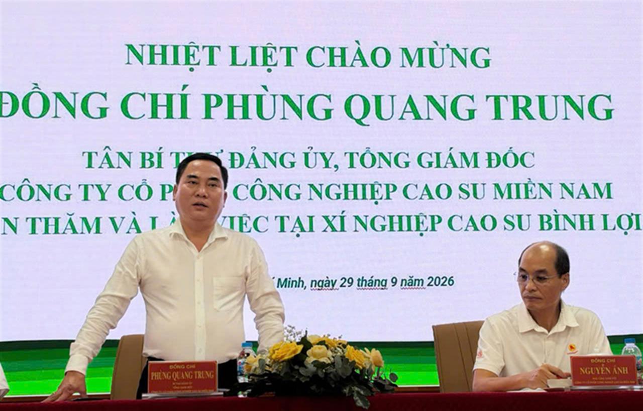 Tổng Giám đốc CASUMINA thăm và làm việc tại Xí nghiệp Cao su Bình Lợi
