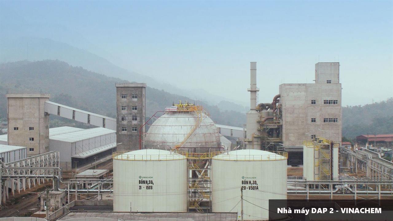 Việt Nam trong ‘cú sốc’ phân bón toàn cầu