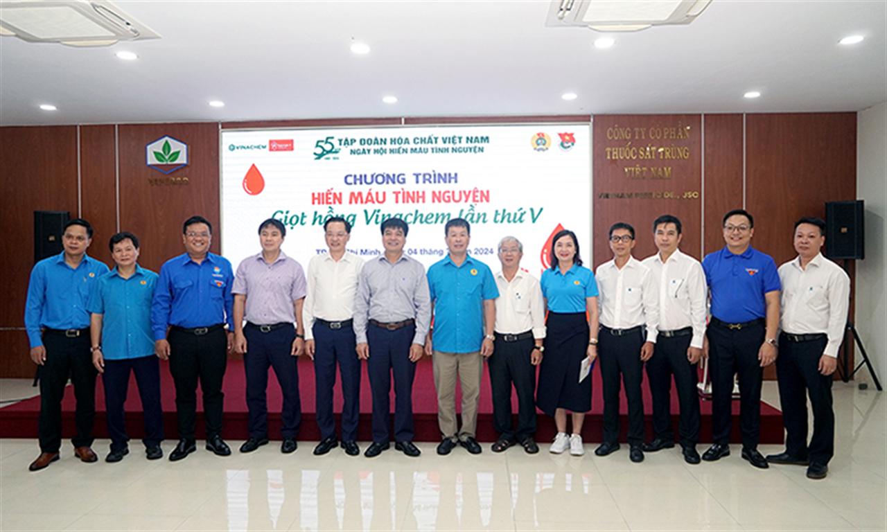 Ngày hội hiến máu “Giọt hồng Vinachem” lần thứ V