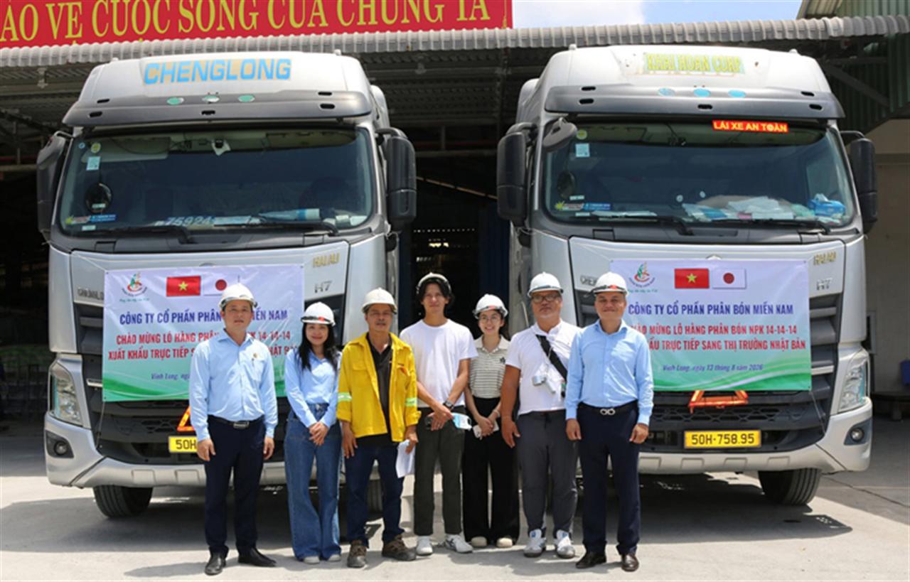 Phân bón Miền Nam xuất khẩu 300 tấn NPK 14-14-14 sang thị trường Nhật Bản