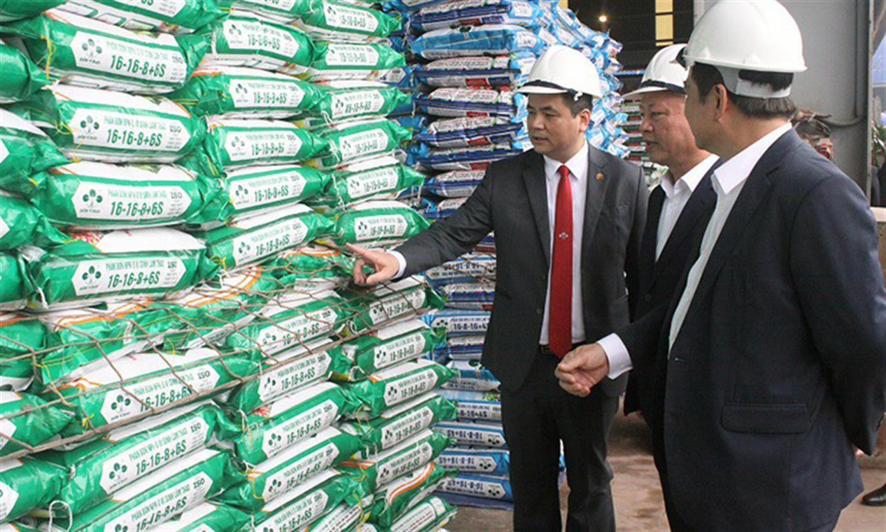 Supe Lâm Thao xuất bán 2 dòng sản phẩm phân bón mới ra thị trường