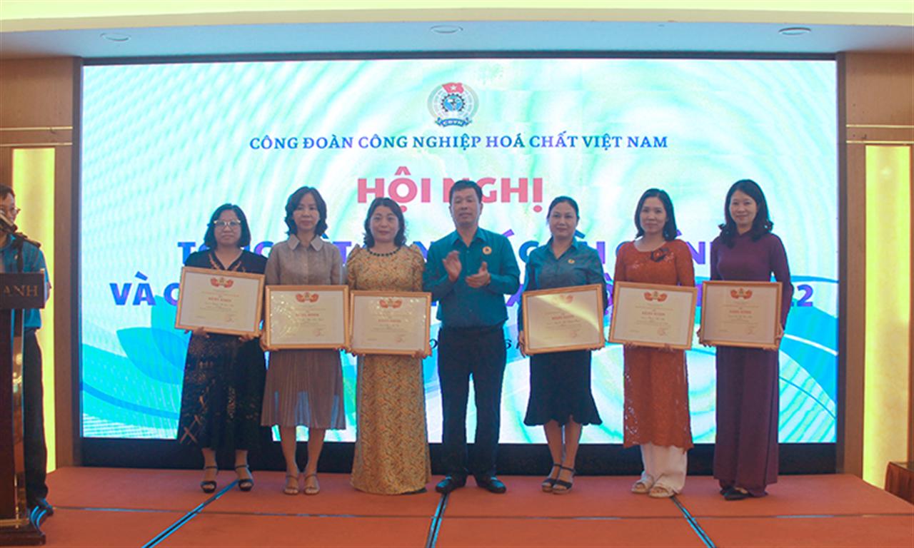 Công đoàn Công nghiệp Hóa chất Việt Nam tổng kết công tác tài chính và công tác An sinh xã hội năm 2022