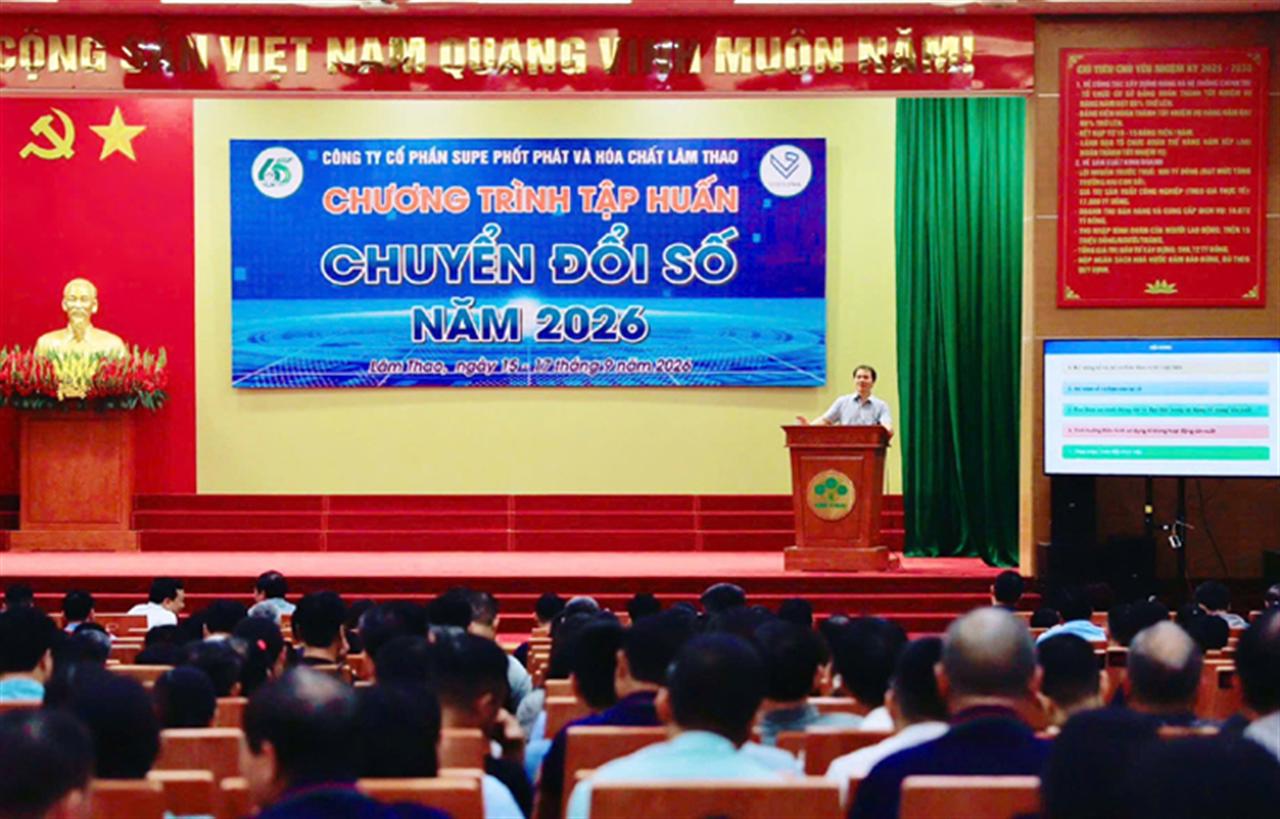 Supe Lâm Thao đẩy mạnh ứng dụng công nghệ số trong quản trị, điều hành