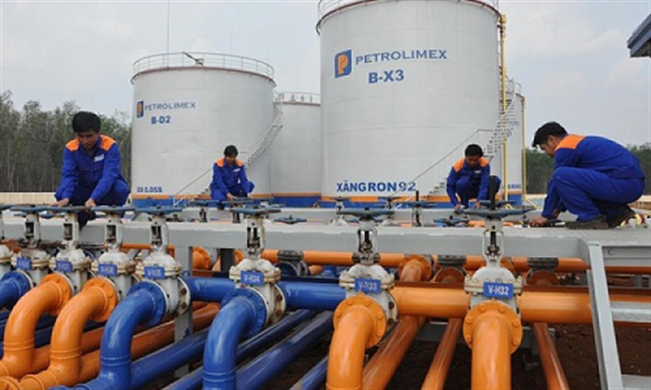 Petrol prices further decrease