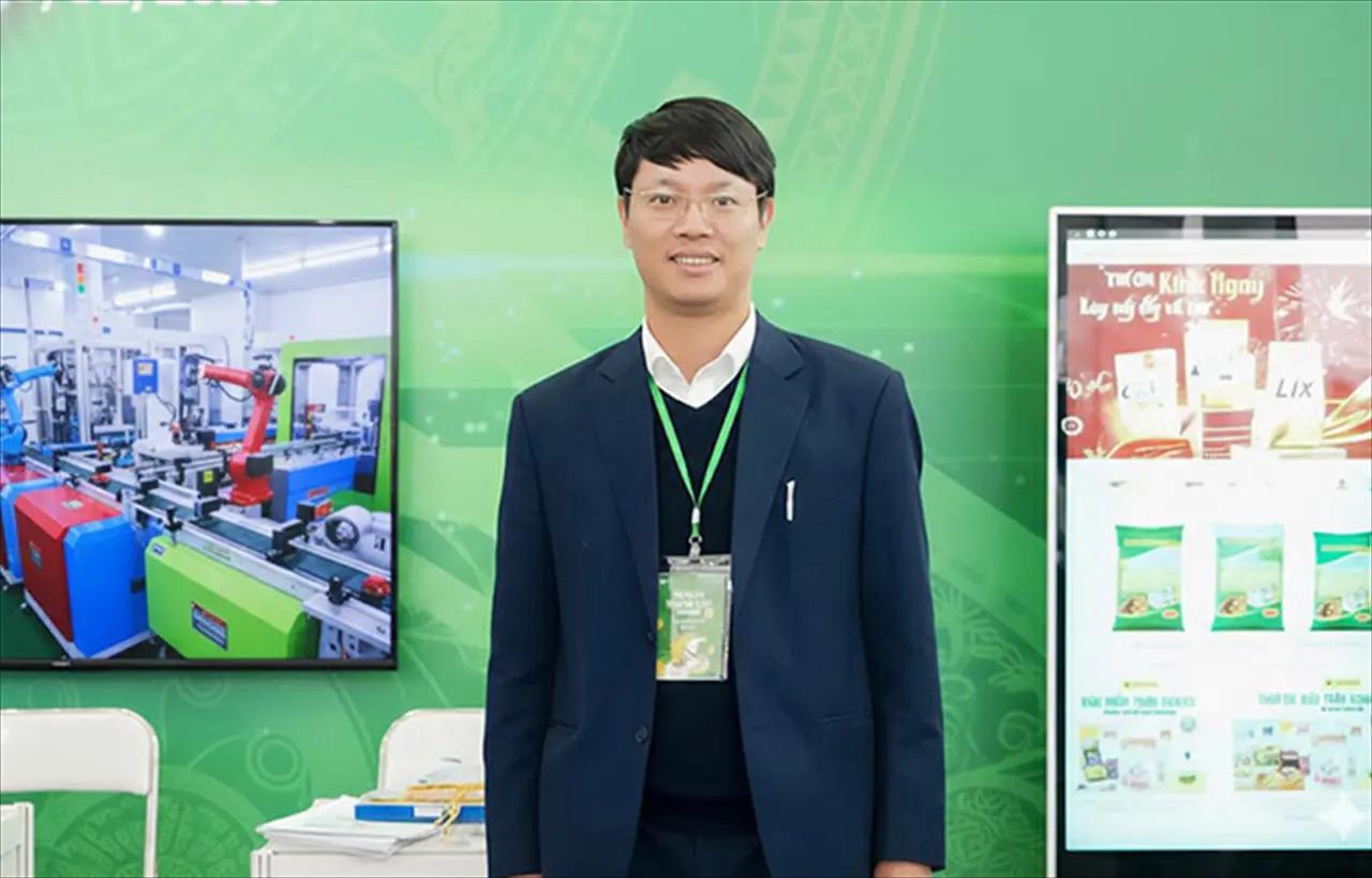 VINACHEM: Mr. Vi Xuan Hai Appointed Concurrently as Deputy Director of the Chemical Trading and Services Center