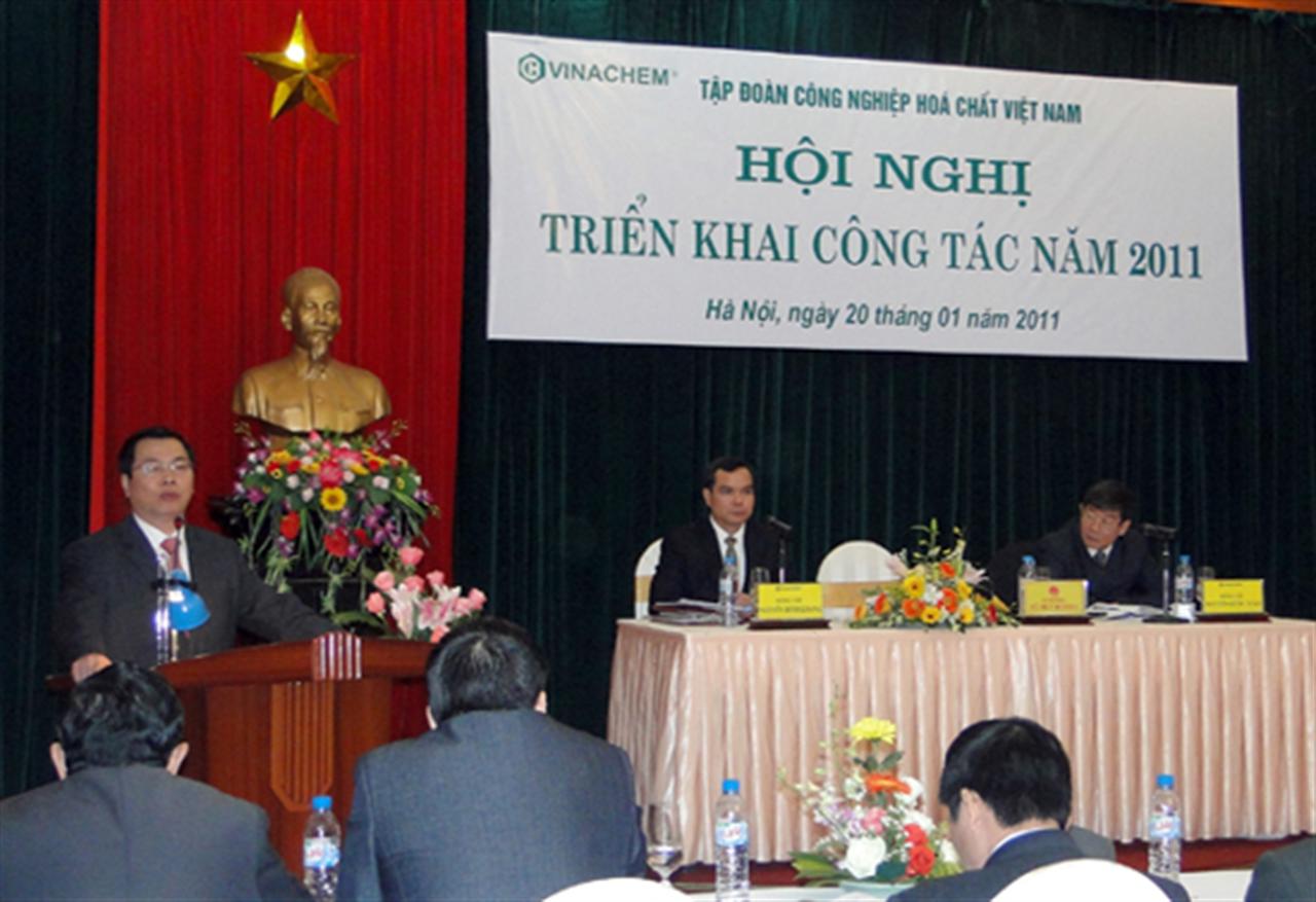 Vinachem: Hội nghị triển khai công tác năm 2011