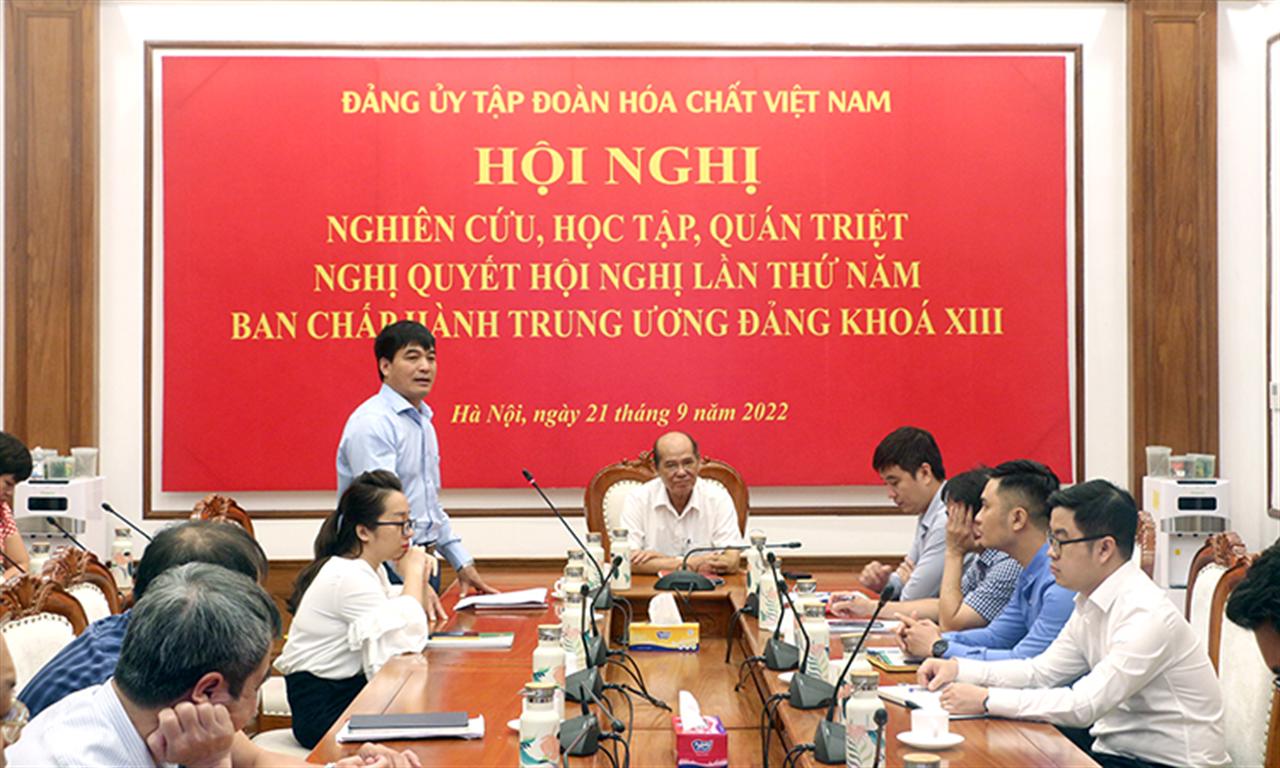 ĐẢNG ỦY VINACHEM: Tổ chức Hội nghị nghiên cứu, học tập, quán triệt, tuyên truyền Nghị quyết Trung ương 5, Khóa XIII