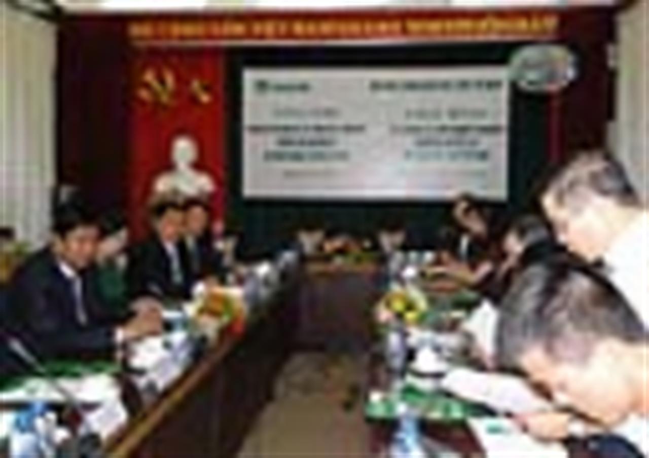 VINACHEM: Minister of Industry of Myanmar visited and worked at Vinachem