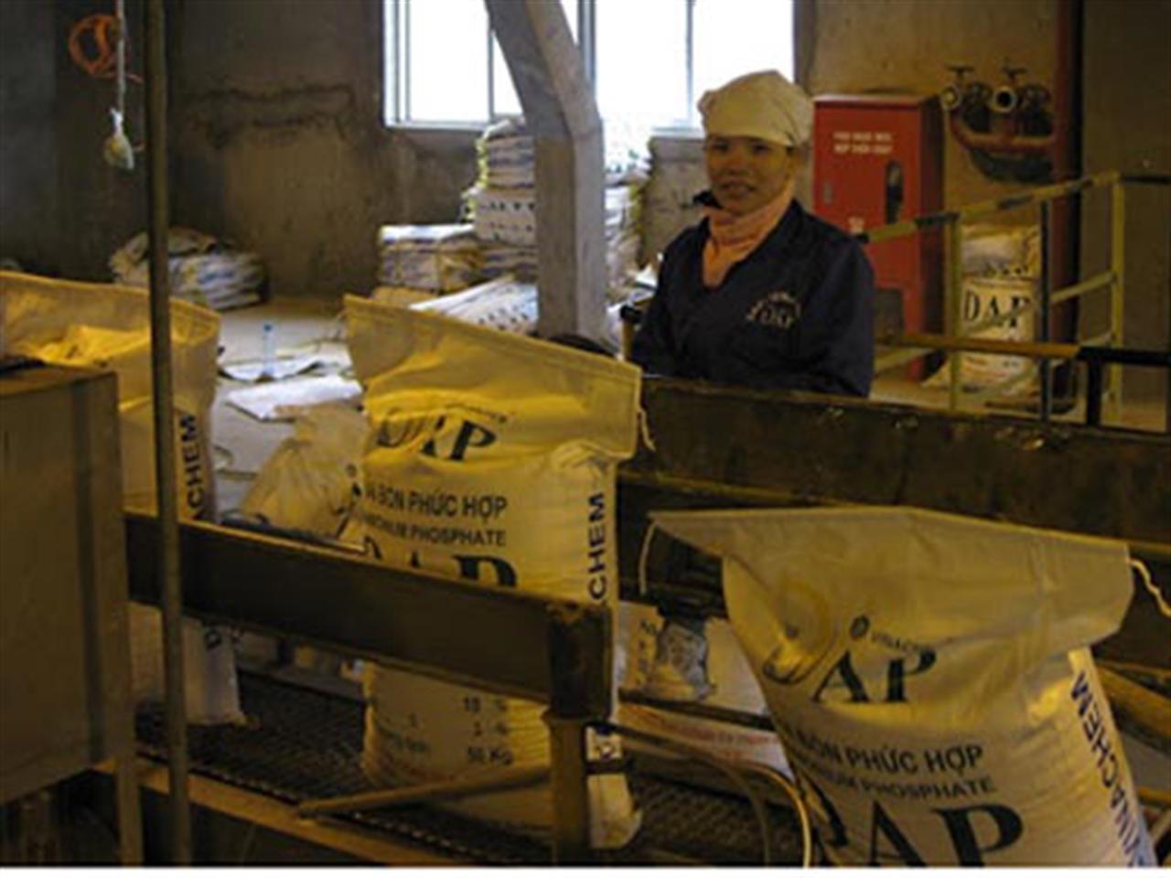 Vinachem: Sản phẩm tiêu thụ nội bộ đạt gần 700 tỷ đồng