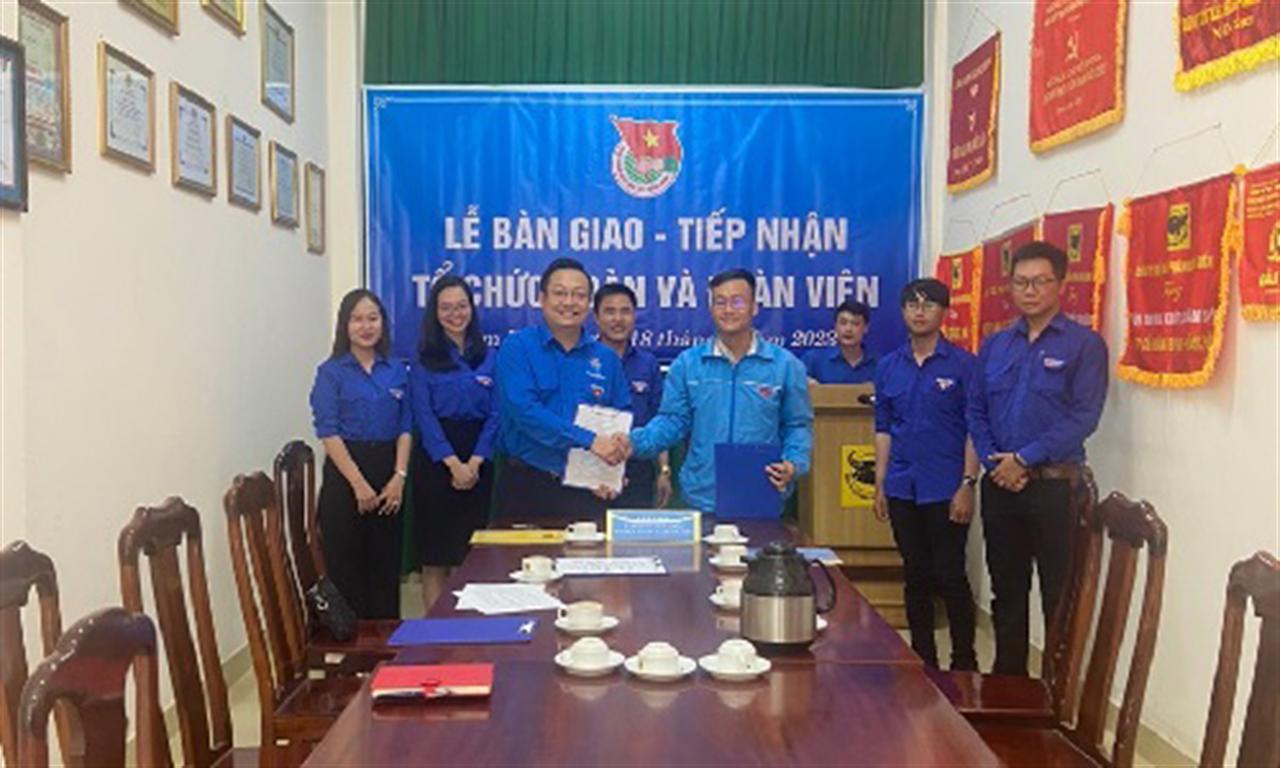 Lễ chuyển giao và tiếp nhận tổ chức cơ sở Đoàn và đoàn viên Công ty Cổ phần Bình Điền - Lâm Đồng