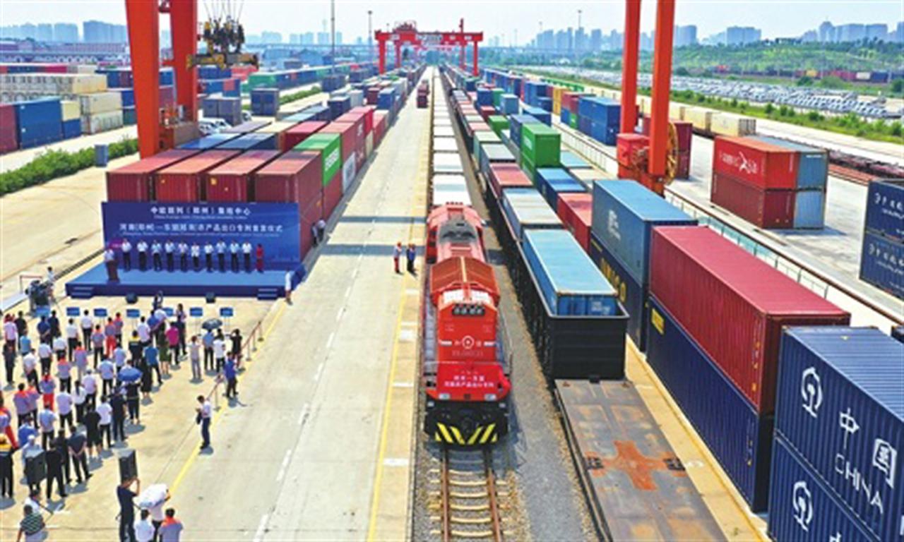 Shipping costs stifle progress among Vietnamese exporters