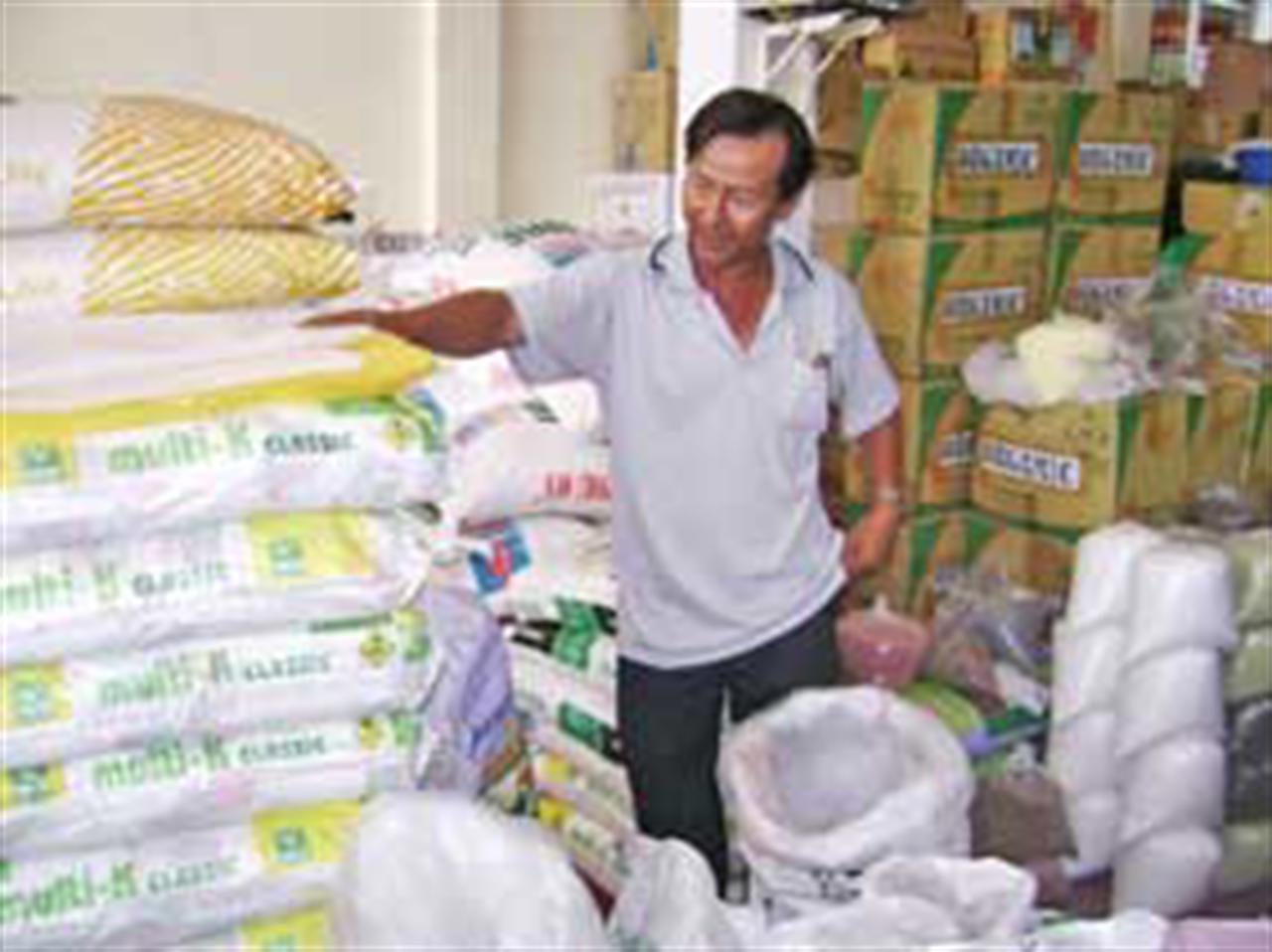 Giá phân bón, thức ăn chăn nuôi tăng cao