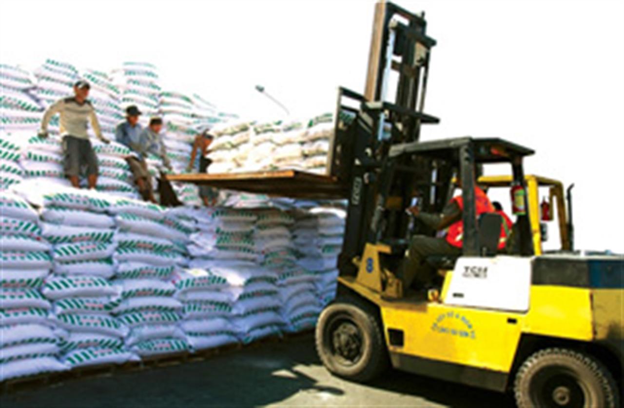 Ngành phân bón: Áp lực từ nguồn cung