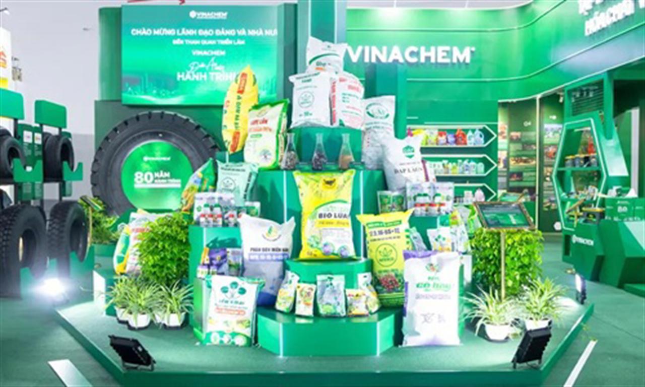 Vinachem showcased the exhibition "Impressions of a Journey" at the "80 Years of Independence - Freedom - Happiness" exhibition