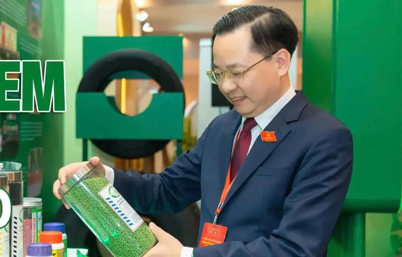 Vinachem vững vàng tiến bước, tiên phong trong hành trình đổi mới