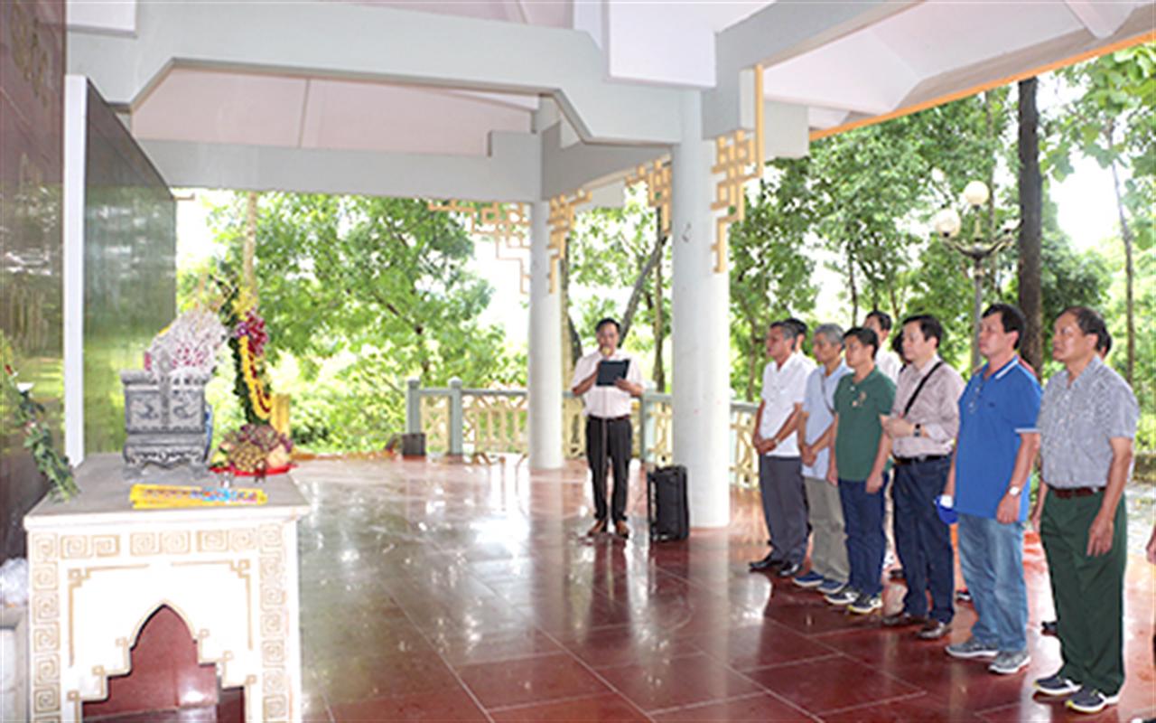 Hội Cựu chiến binh Tập đoàn: Hướng về cội nguồn - thăm Di tích lịch sử Căng và Đồn Nghĩa Lộ