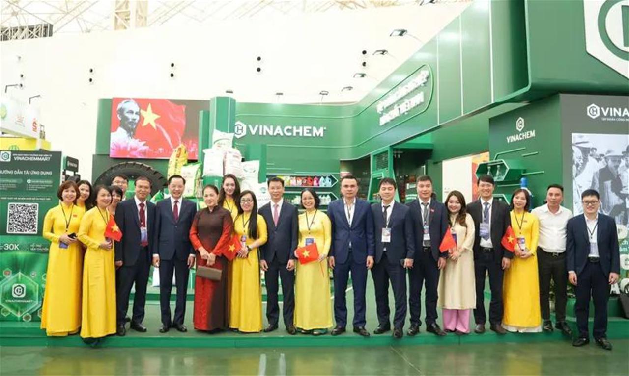 VINACHEMMART nhận được sự quan tâm lớn tại Triển lãm quốc gia 80 năm hành trình Độc lập – Tự do – Hạnh phúc