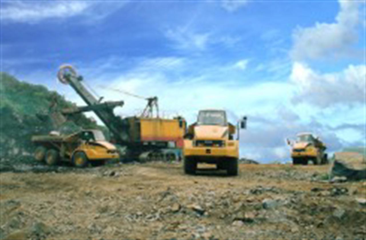 Xuất khẩu quặng apatit tại Lào Cai đến hết năm 2012