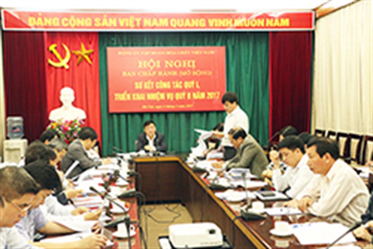 Đảng ủy VINACHEM: Hội nghị sơ kết quý I và triển khai nhiệm vụ công tác quý II/2007