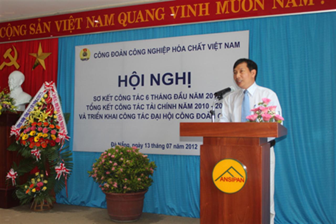 CĐ CNHC VN: Hội nghị sơ kết hoạt động công đoàn 6 tháng đầu năm, phương hướng nhiệm vụ 6 tháng cuối năm 2012