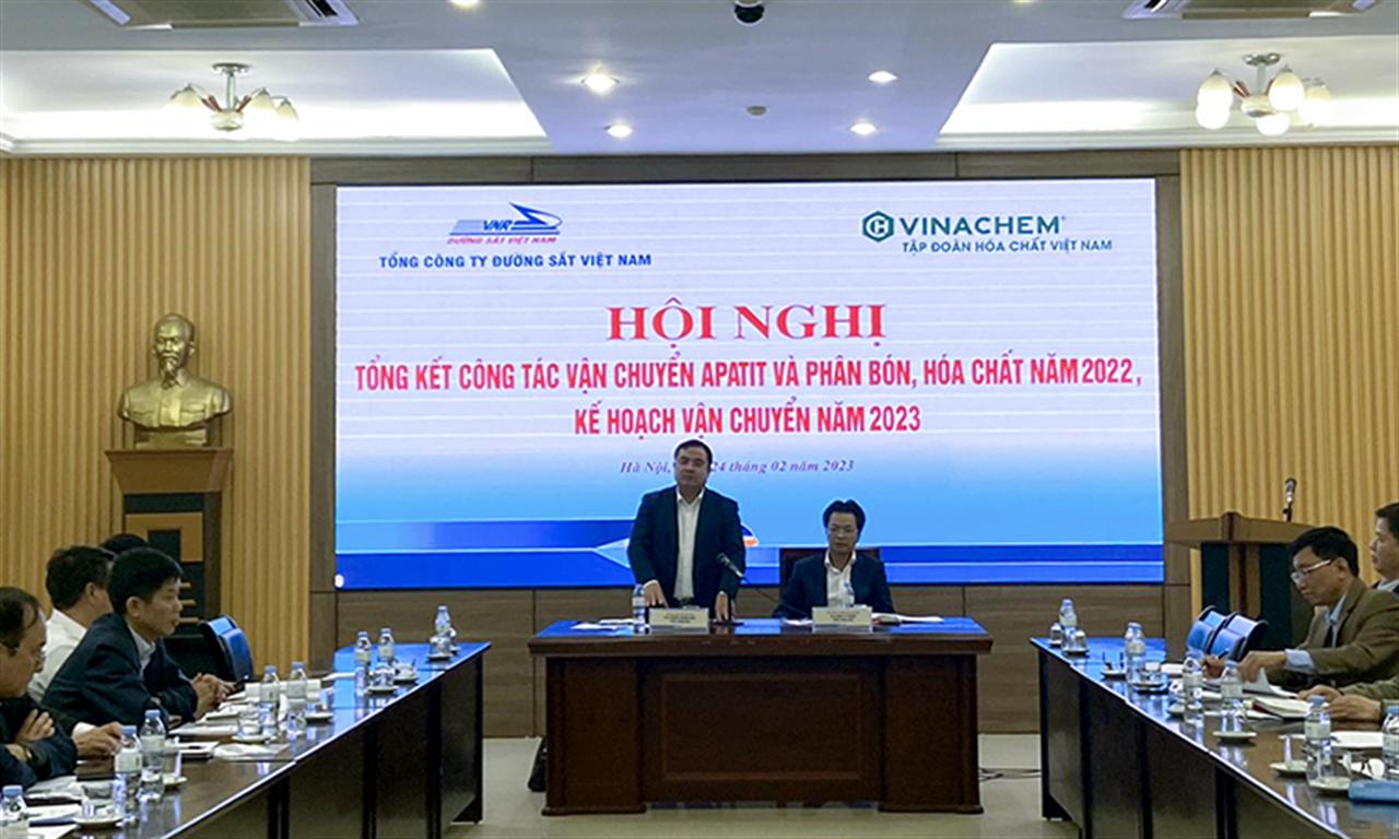 Hội nghị tổng kết công tác vận chuyển apatit, phân bón và hóa chất bằng đường sắt năm 2022
