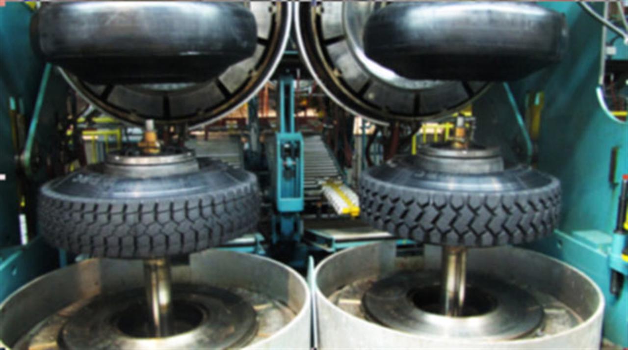 Ra đời chiếc lốp ô tô Radial toàn thép đầu tiên tại Việt nam mang thương hiệu DRC