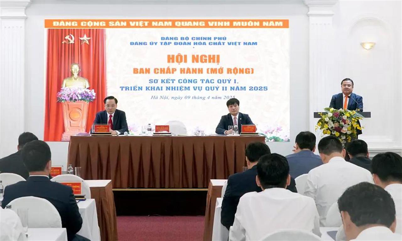 Đảng ủy VINACHEM: Hội nghị sơ kết công tác quý I và triển khai nhiệm vụ quý II/2025