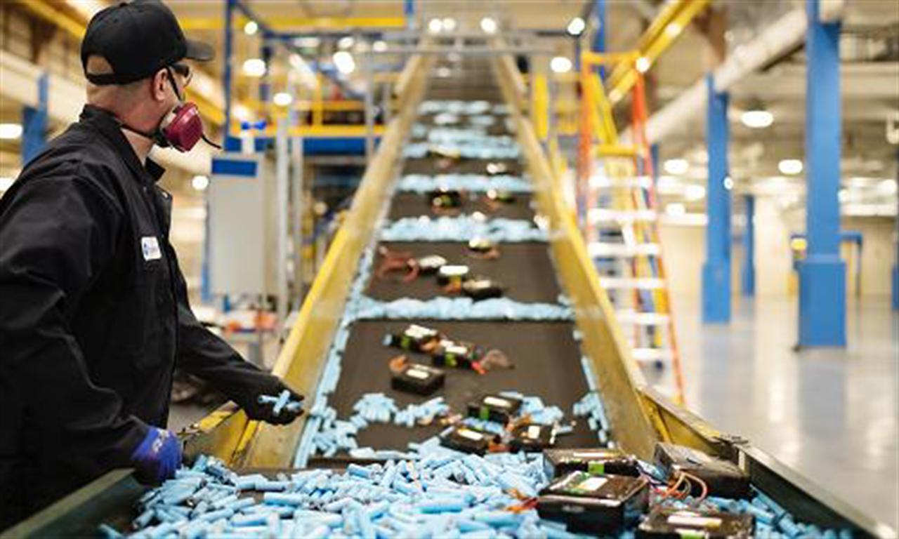 China’s battery recycling sector retains dominance despite headwinds