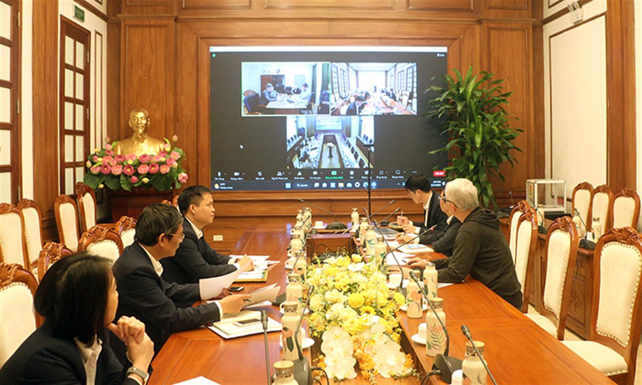 VINACHEM làm việc với Công ty RIVS (CHLB Nga)