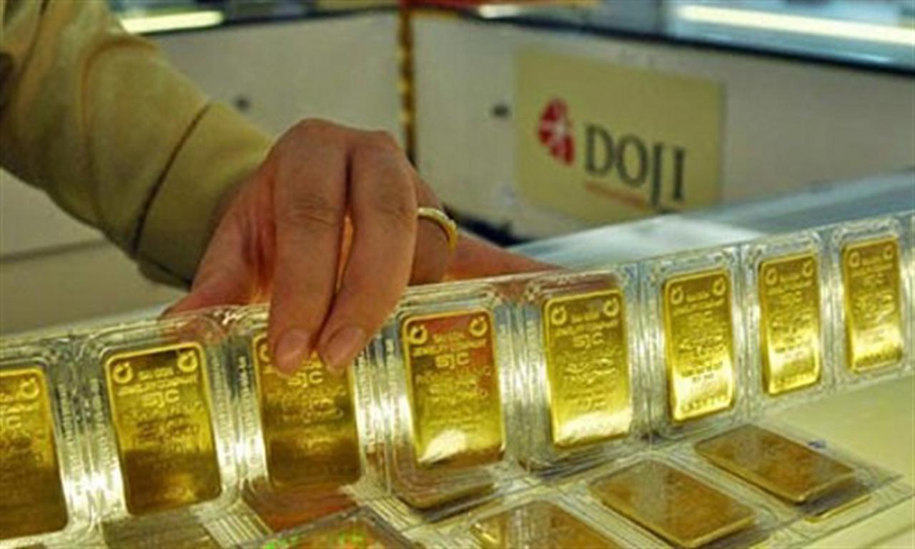 Vietnam to step up effort against gold smuggling