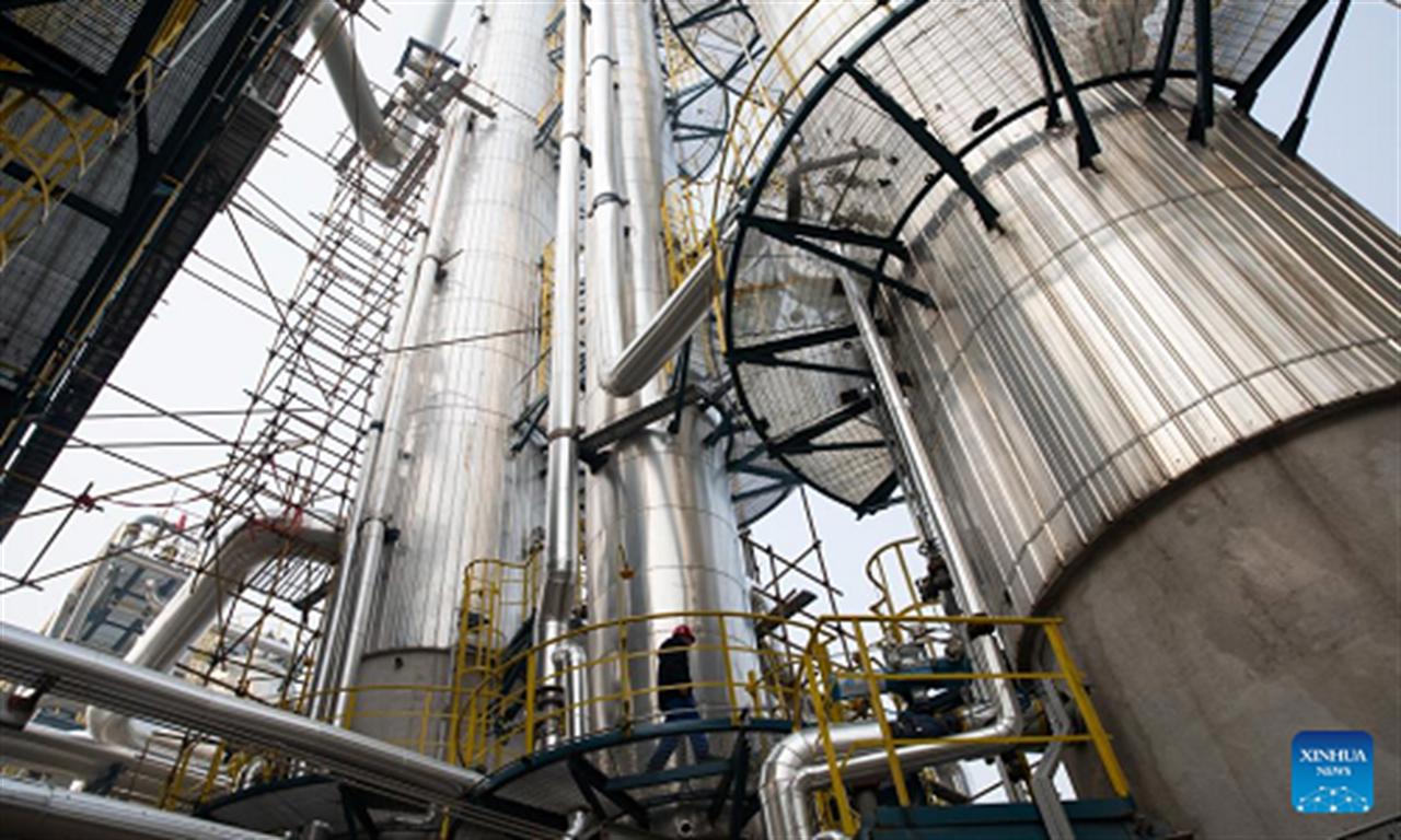 World's largest ethanol production equipment starts trial in east China