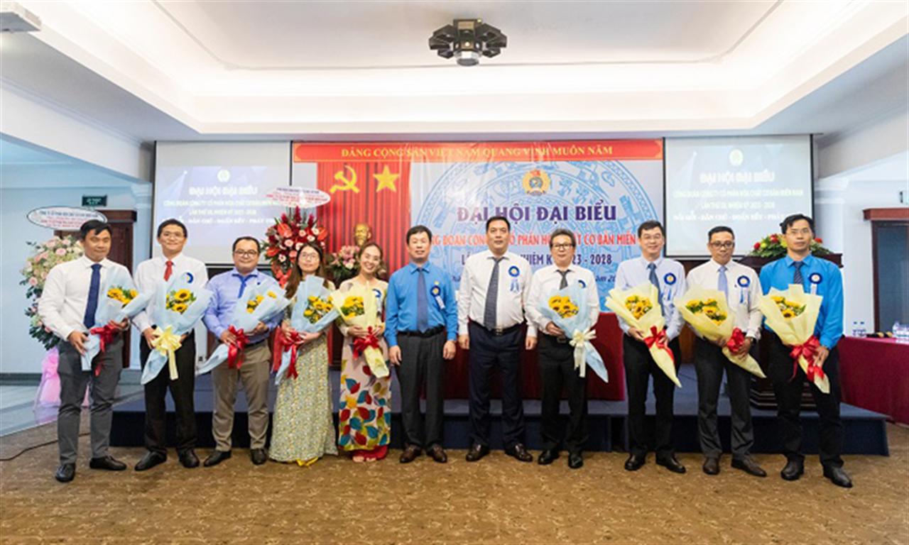 Hóa chất Cơ bản Miền Nam: Bảo đảm việc làm, nâng cao mức sống người lao động