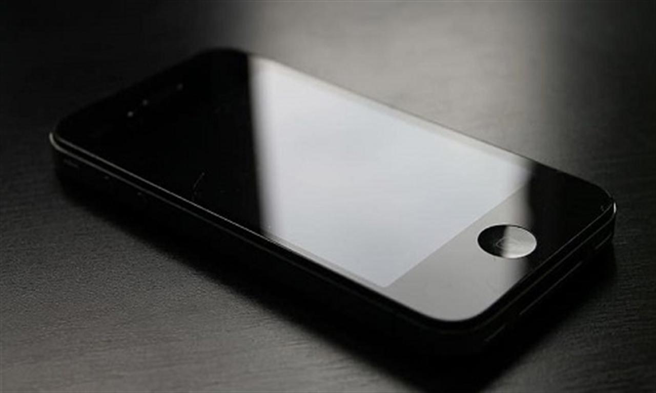 Chromium may start replacing noble metals in cell phone screens