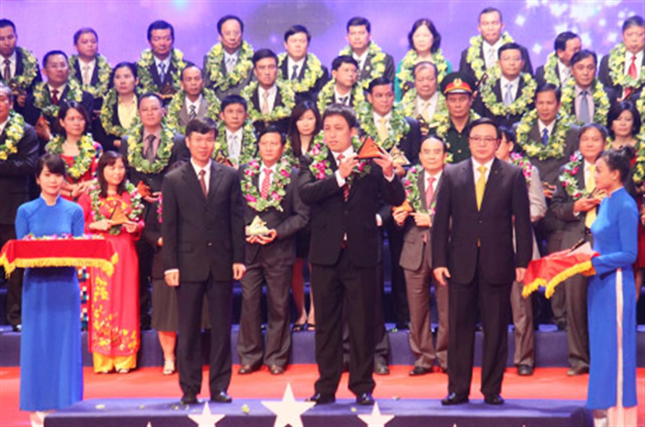 NIFERCO Top 100 Sao Vàng Đất Việt 2013