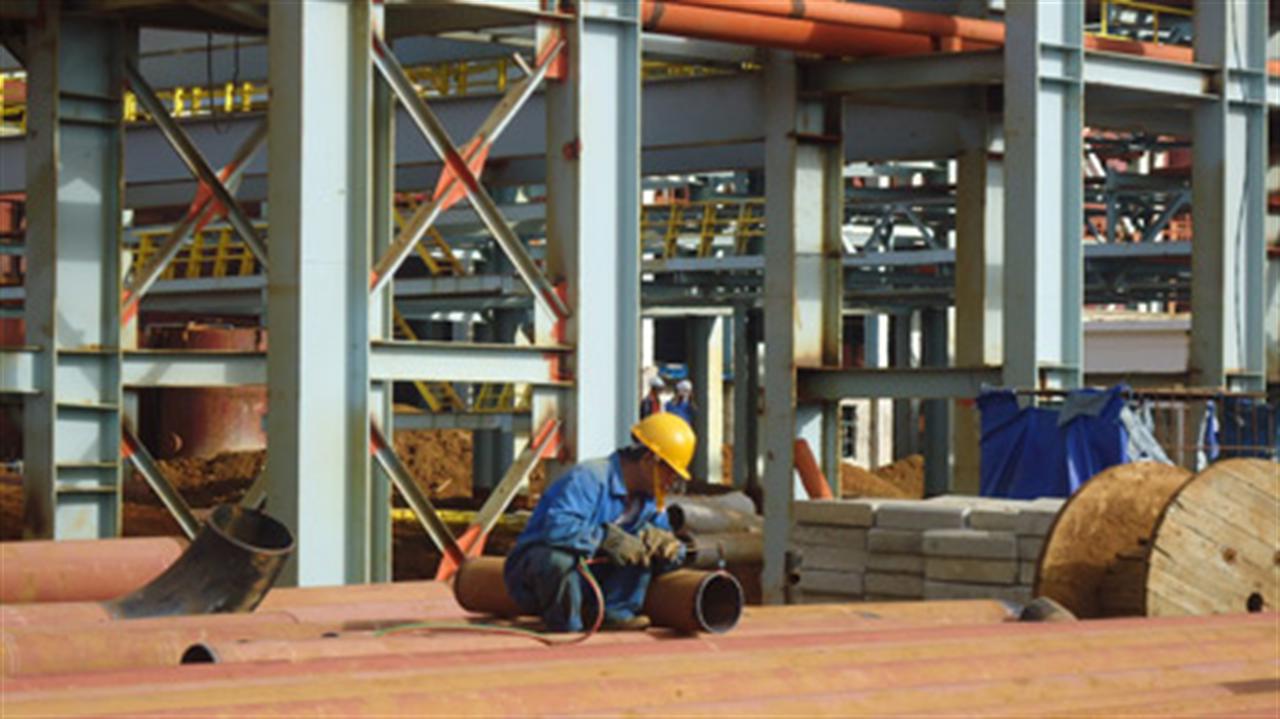 Vietnam dizzy with trade gap with China