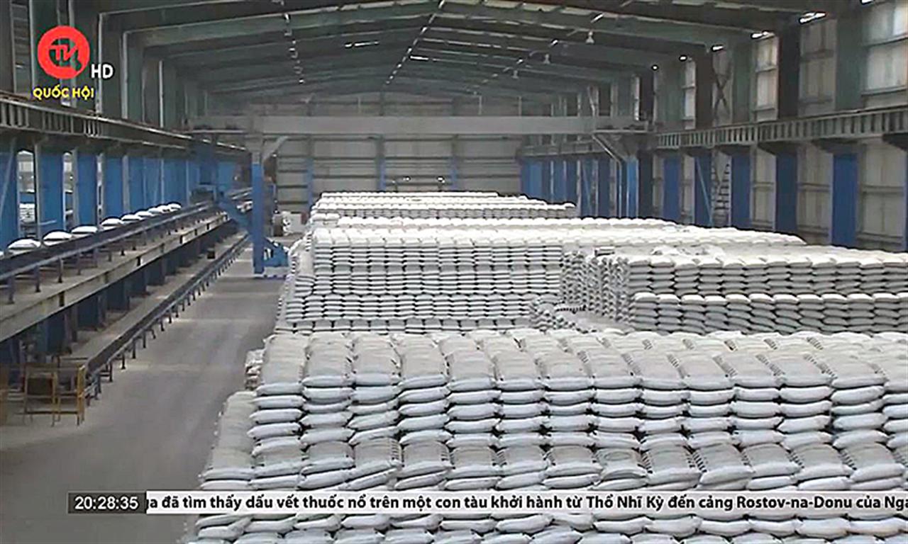 Khó khăn từ việc không áp thuế VAT mặt hàng phân bón