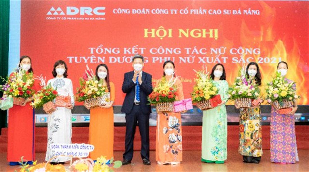 Công đoàn DRC: Hội nghị tổng kết công tác nữ và kỷ niệm Ngày thành lập Hội LHPN Việt Nam 20/10/2021