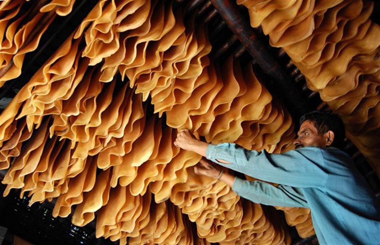 Giá cao su Tocom lại về đáy 2 tháng rưỡi