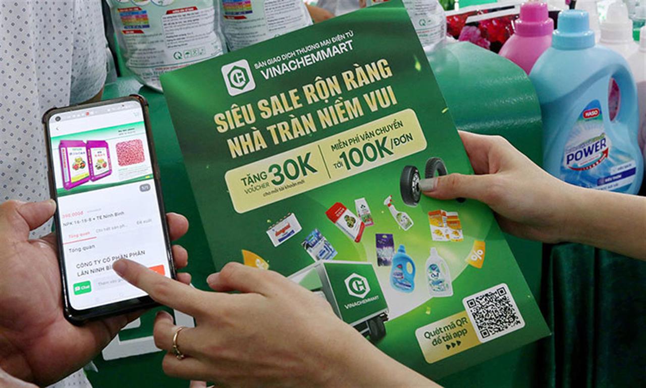 Hàng triệu lượt khách thăm gian hàng Vinachem tại Triển lãm 80 năm thành tựu đất nước