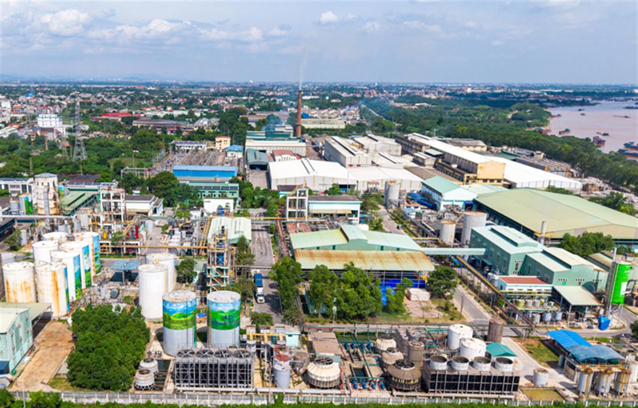 Sáng kiến thu hồi bã thùng chứa PAC dịch SP: Tận dụng nguyên liệu, giảm chi phí tại Hóa chất Việt Trì