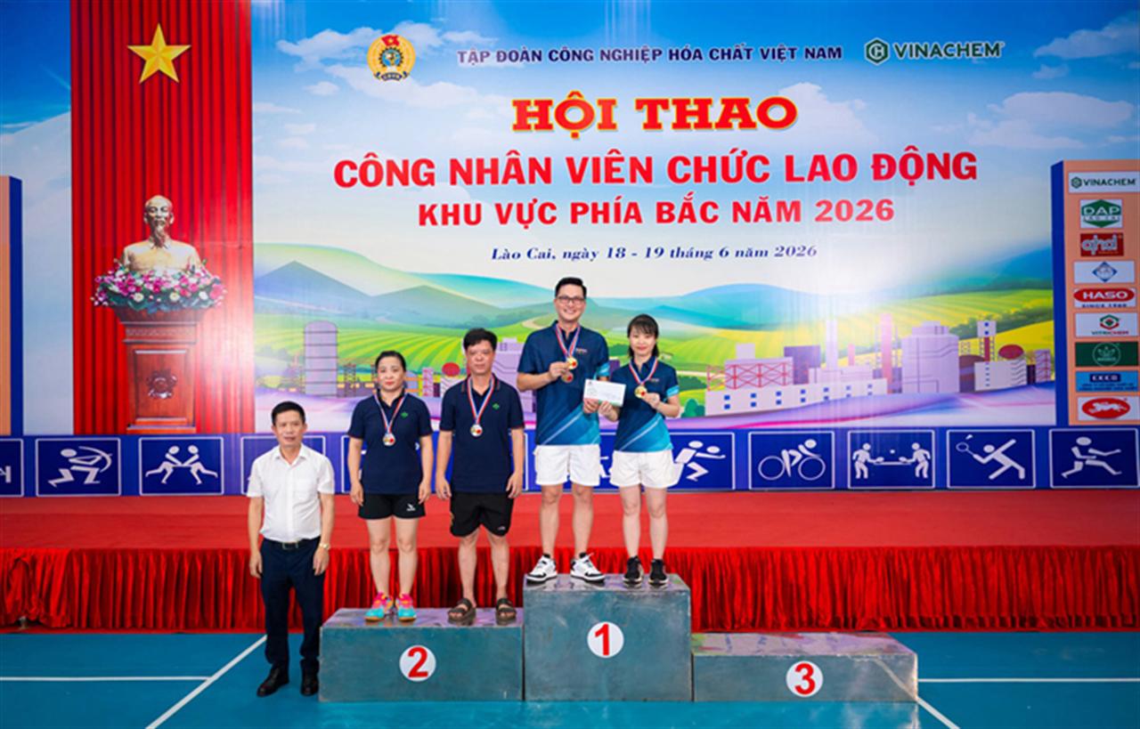 Cầu lông thu hút đông đảo vận động viên tại Hội thao CNVCLĐ Vinachem 2026 khu vực phía Bắc