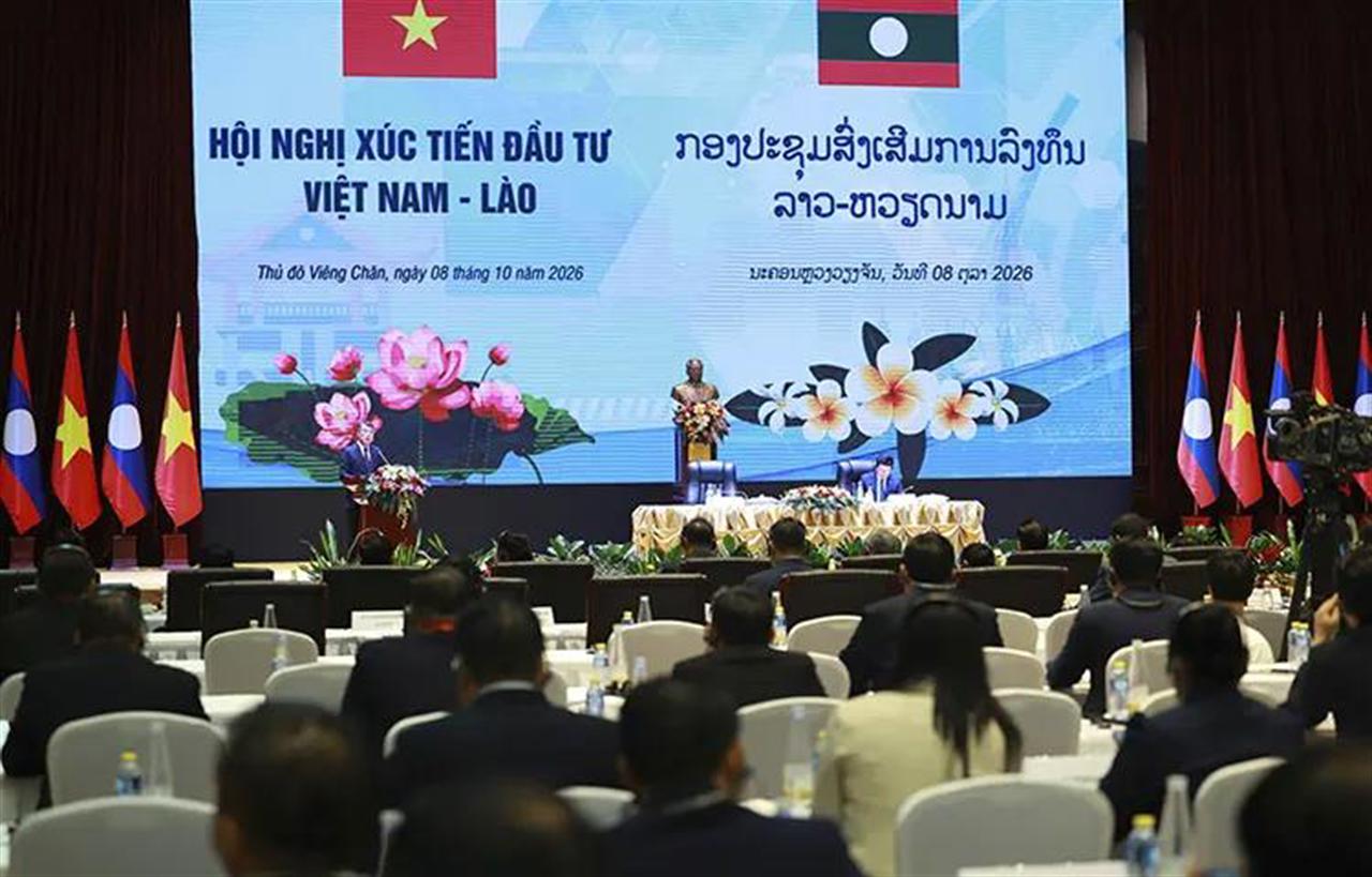 Chủ tịch HĐTV Vinachem tham dự Hội nghị Xúc tiến đầu tư và Đối thoại doanh nghiệp Việt Nam – Lào